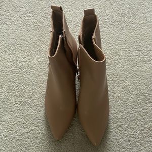 Just Fab nude booties